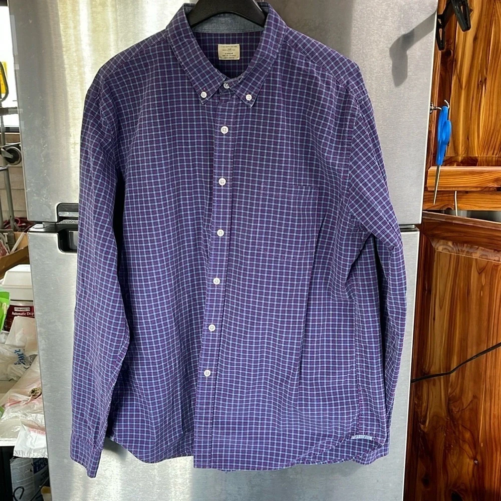 J. Crew  100%cotton shirt men’s‎ XL. (17-17.5) purple button-down long sleeve